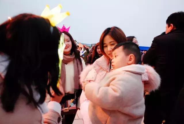 致敬&ldquo;经典&rdquo;！3个小时的张学友武汉演唱会，看这条就够了！