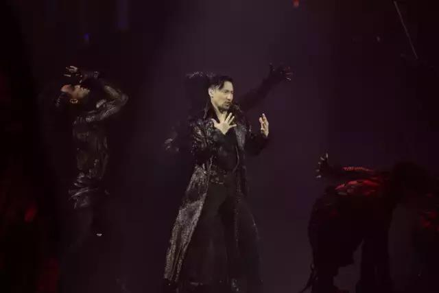 致敬&ldquo;经典&rdquo;！3个小时的张学友武汉演唱会，看这条就够了！