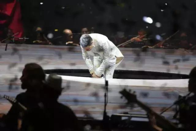 致敬&ldquo;经典&rdquo;！3个小时的张学友武汉演唱会，看这条就够了！