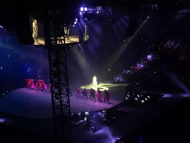 致敬&ldquo;经典&rdquo;！3个小时的张学友武汉演唱会，看这条就够了！