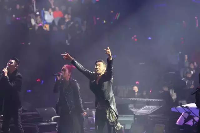 致敬&ldquo;经典&rdquo;！3个小时的张学友武汉演唱会，看这条就够了！