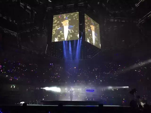 致敬&ldquo;经典&rdquo;！3个小时的张学友武汉演唱会，看这条就够了！