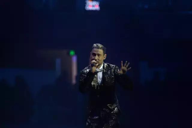 致敬&ldquo;经典&rdquo;！3个小时的张学友武汉演唱会，看这条就够了！