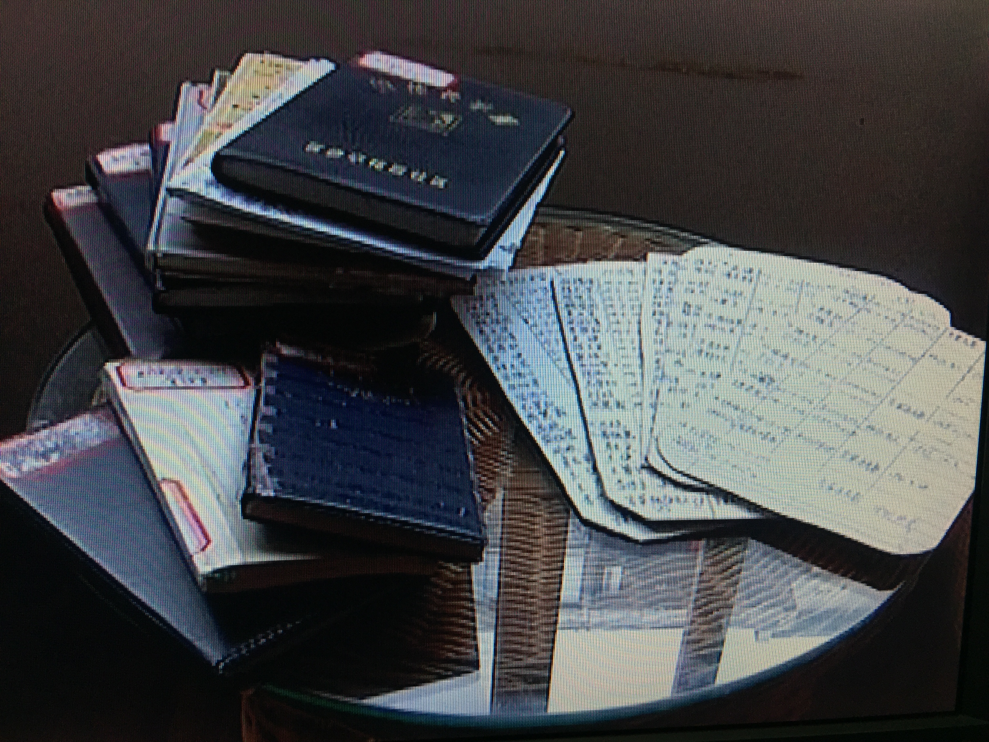 全国文明家庭--余洪芝家庭:志愿服务日记本就是