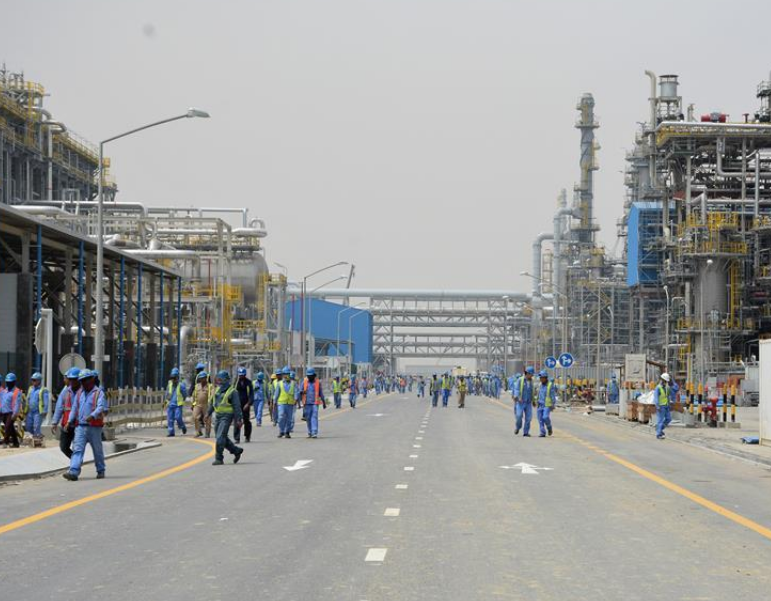 在科威特擦亮“中国品牌”——中石化炼厂建设记