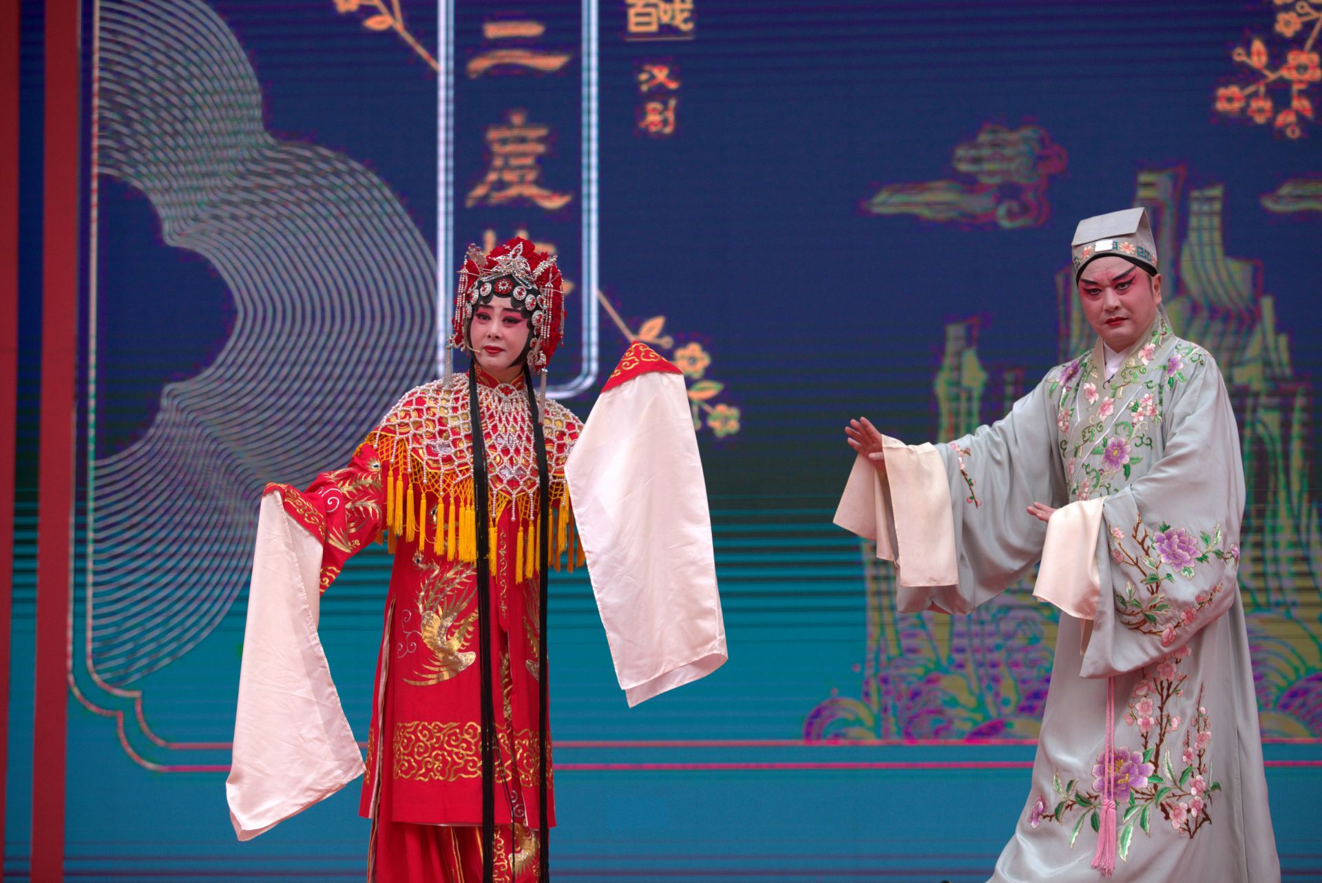 武汉琴台大剧院—外墙板-北京榆构有限公司