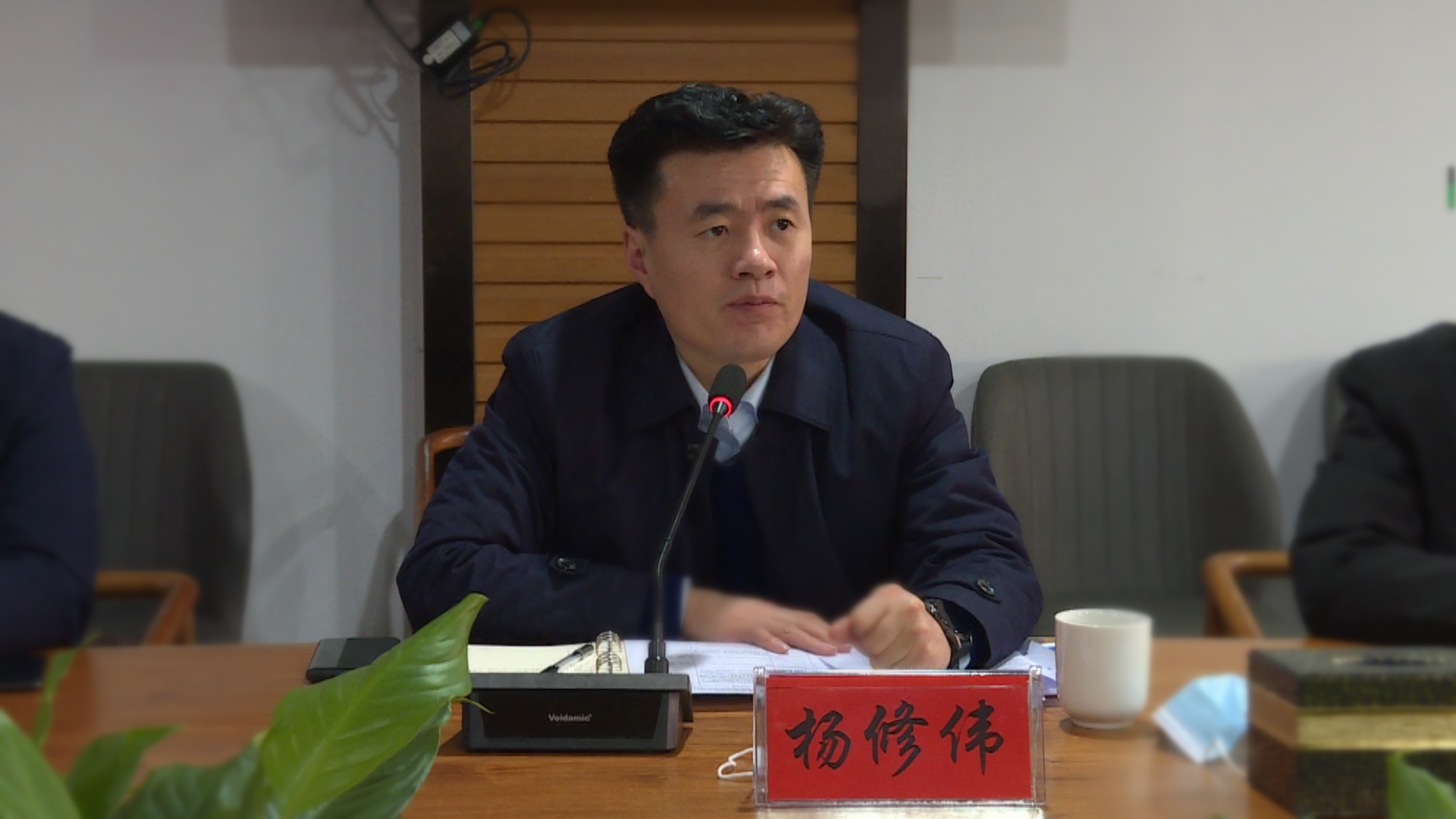 杨修伟表示,湘鄂赣毗邻县市作为长江中游城市群的重要组成部分,区位