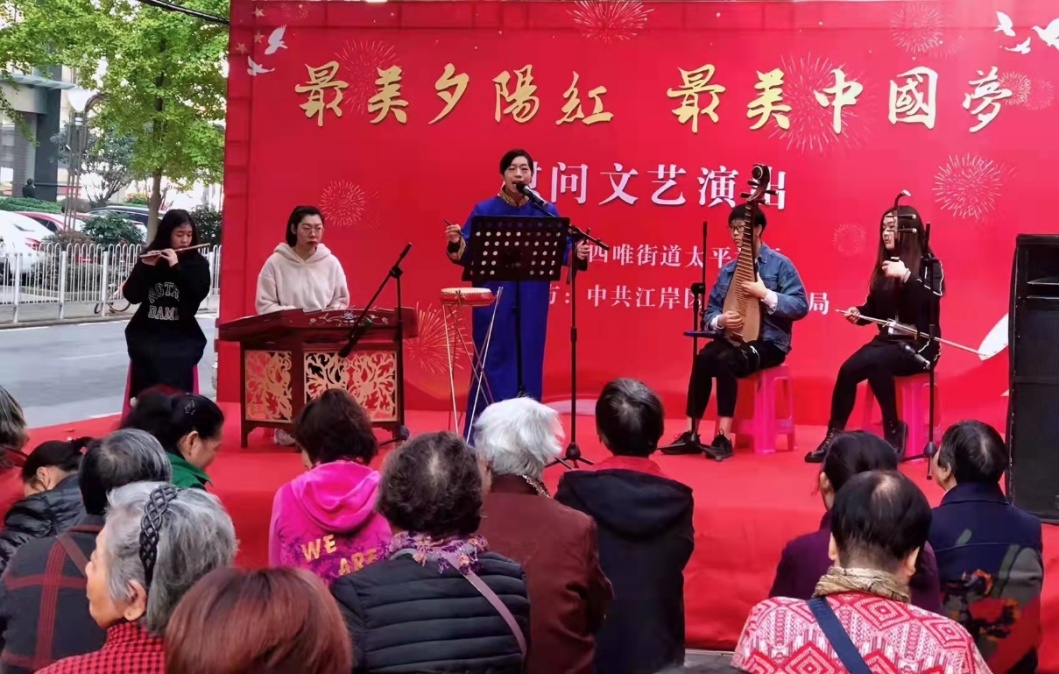 湖北大鼓《我也来祝贺》表演者:丁遨霄 伴奏:刘蓝星(琵琶)杨佳馨