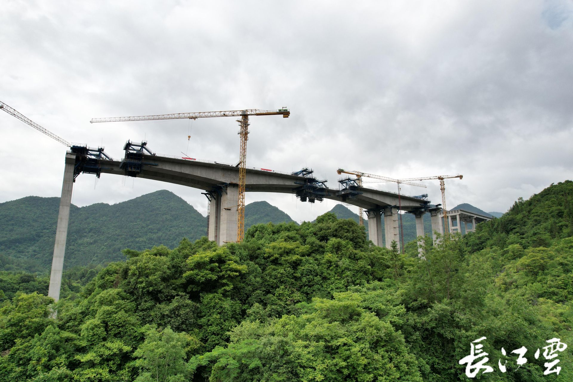宜来宜来高速