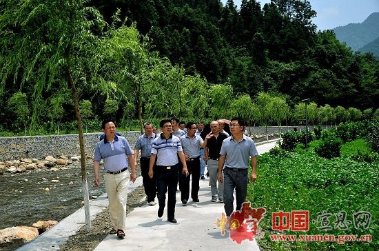 【宣恩这几年】强化监督职能 推进科学发展