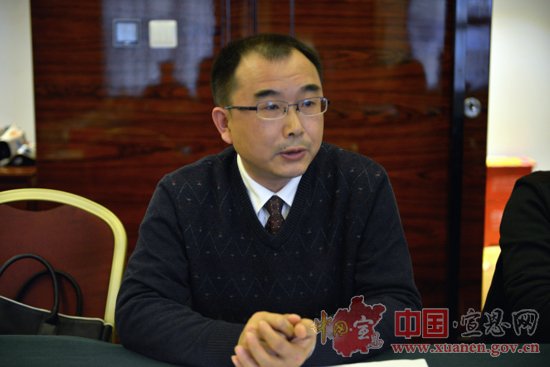 【两会进行时】县政协九届一次会议开展分组讨论（二）
