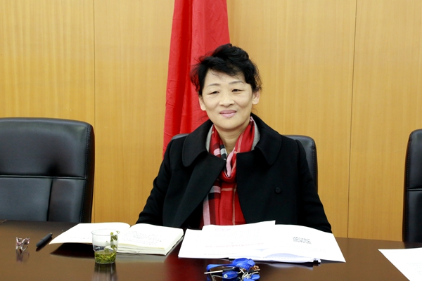 党组成员、副局长：林晓华