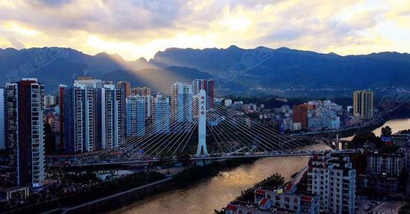 湖北恩施旅游景点_2018恩施旅游收入(3)