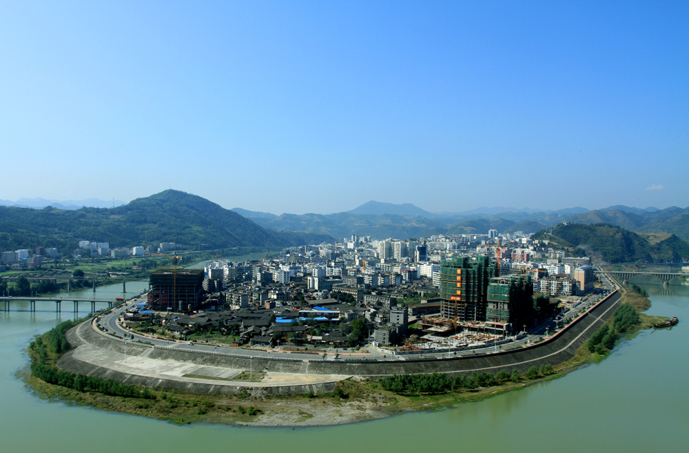 解密古庸国_云上竹山