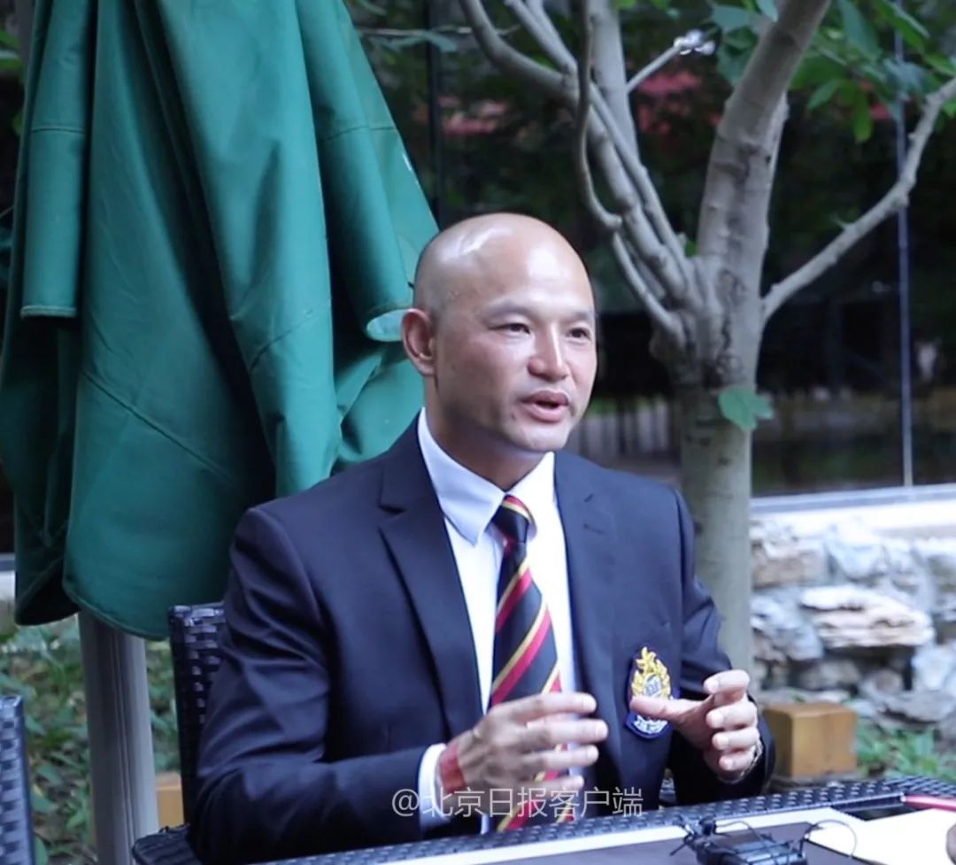 离京之际光头警长刘sir透露这个大心愿