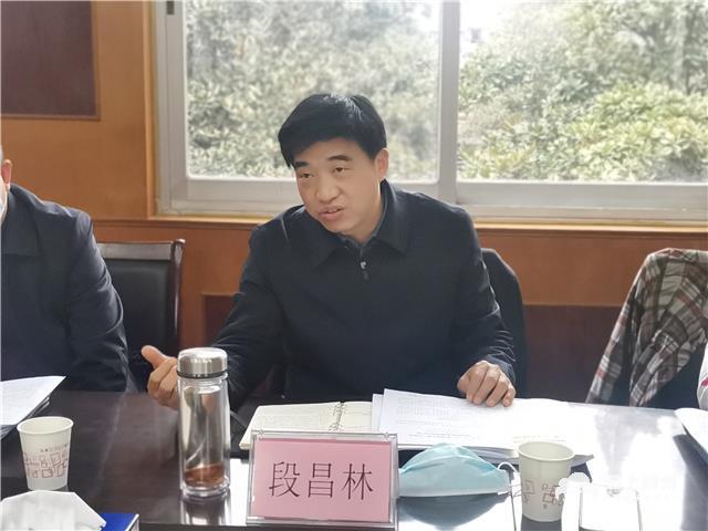 段昌林率队调研荆州市十四五规划编制工作时强调高点谋划高位推进编制