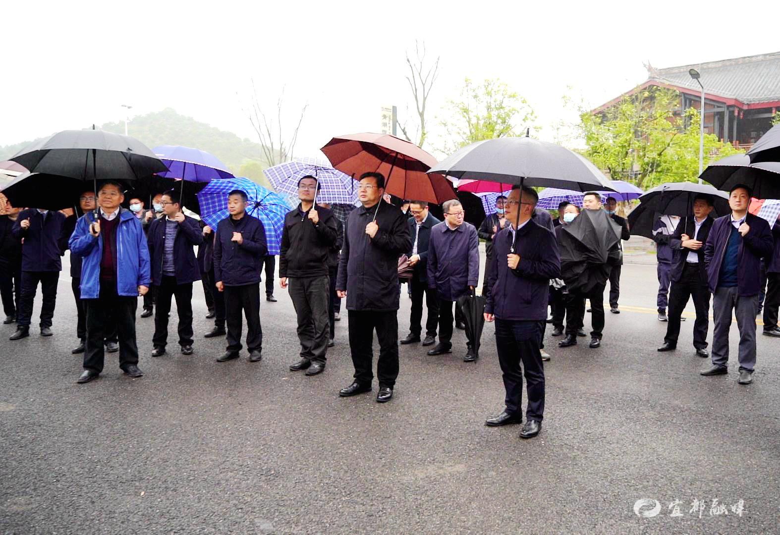 秭归党政代表团来我市考察