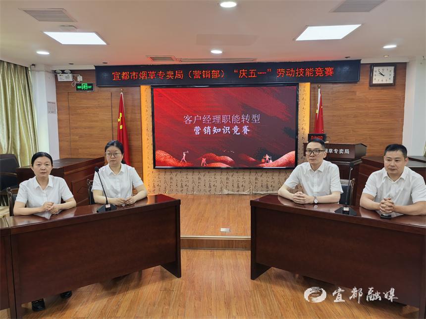 正在上傳...