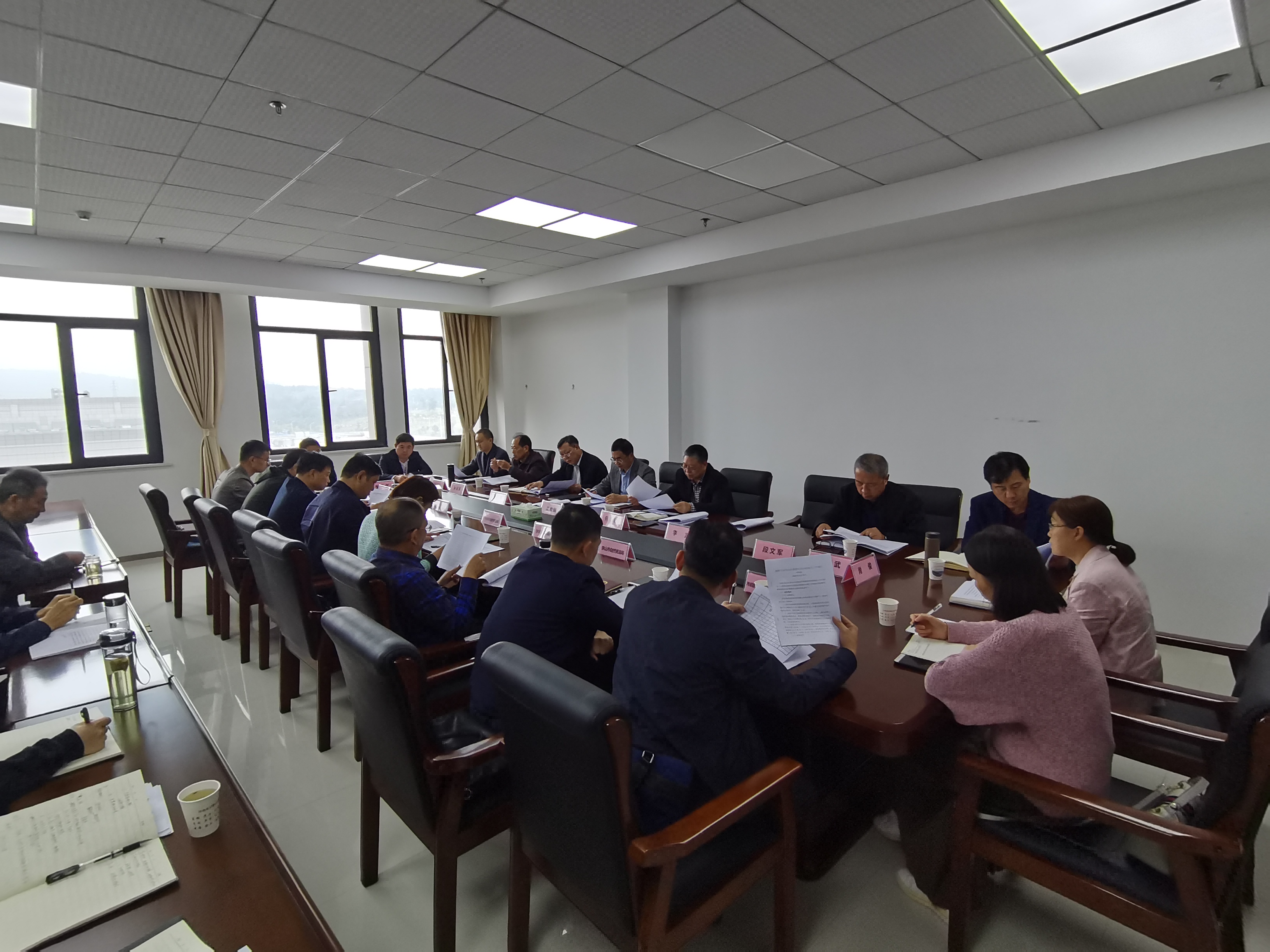 局长崔宏国强调,全市自然资源和规划系统各单位和干部职工要准确把握