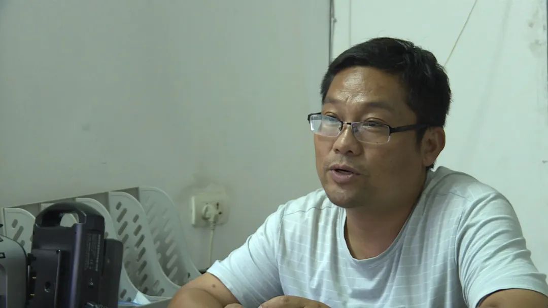 防汛抗灾先锋谱廖启华在防汛抗灾一线抒写担当