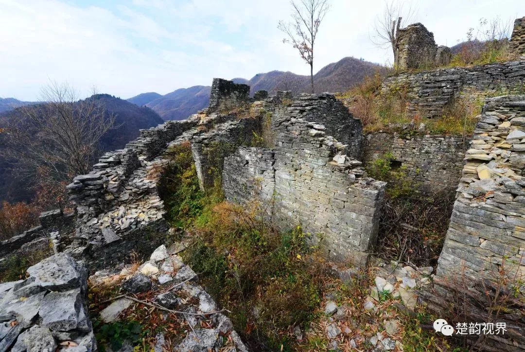 保康龙坪古山寨探秘