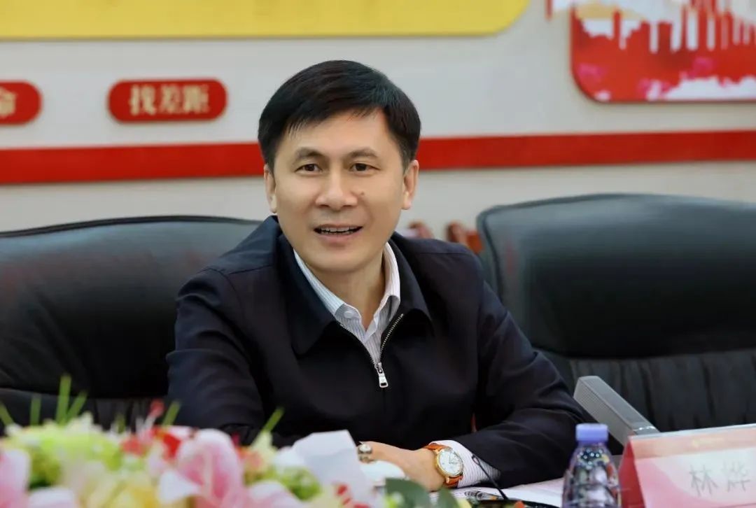 孟艳清赴深圳考察振烨国际集团