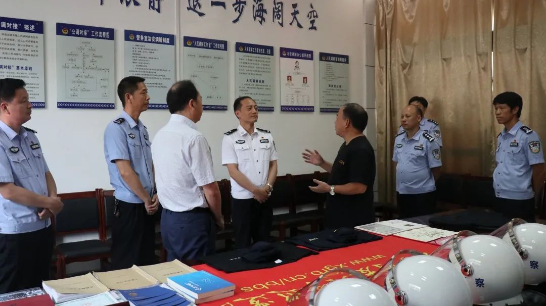 这十年,他们做了同一件事_云上孝感