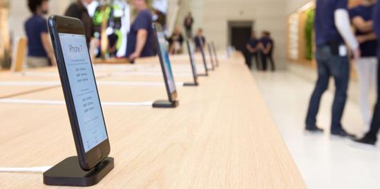 Apple Store被盗 苹果对策:偷回去基本成了废物