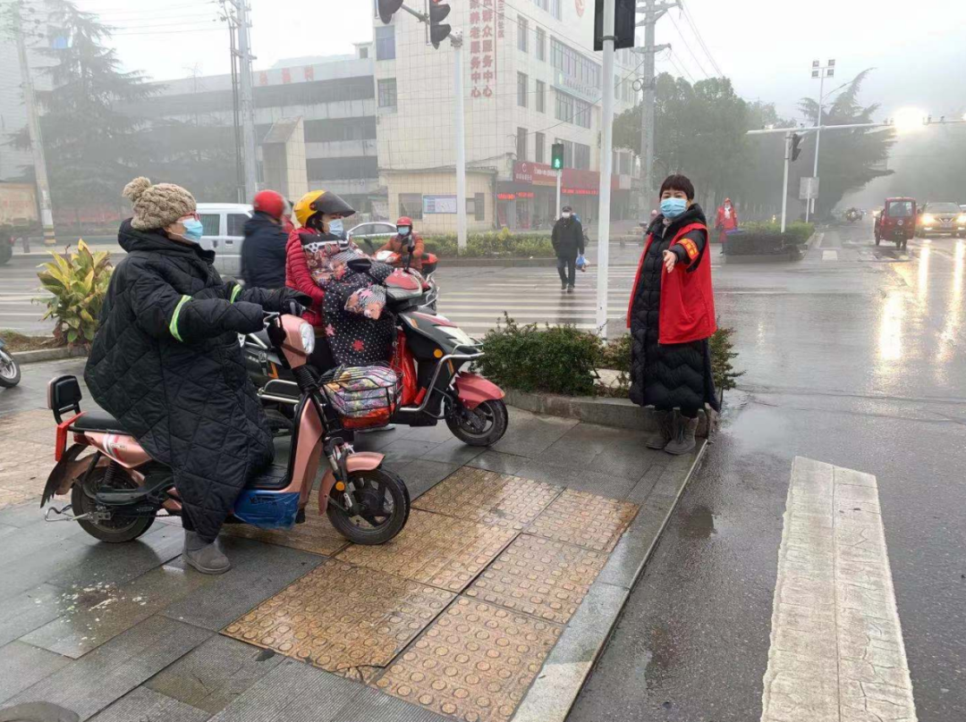 文明劝导黄州在行动