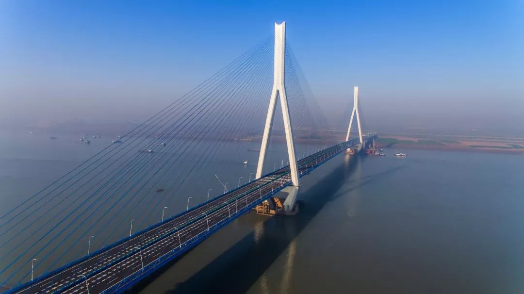沌口长江大桥(2017年12月通车)武汉军山长江大桥北岸连接蔡甸区军山