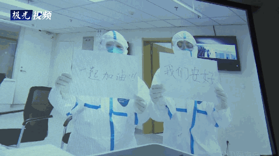 张铁林则将担当每关关主的大任 王牌张铁林苏有朋宋丹丹还珠格格 0