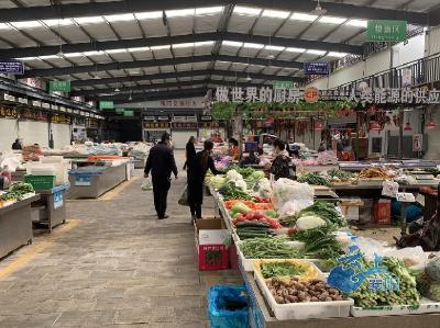 今天，襄陽市區首家菜市場開放營業，十堰開通14條客運路線！好消息還有……