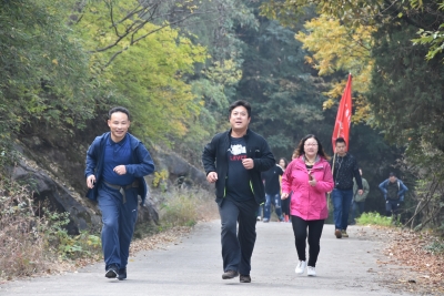 縣廣電局組織慶祝第十八個中國記者節活動