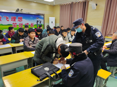 柳林乡九年一贯制学校开展安全专项教育