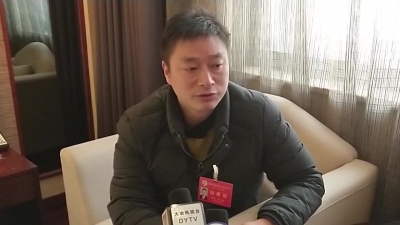 袁林委员:扩大精准扶贫定点医疗机构覆盖范围