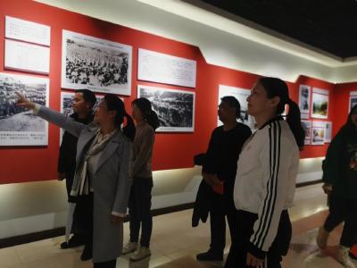 市横岗山风景区管理处赴大别山革命历史陈列馆开展党史教育专题学习