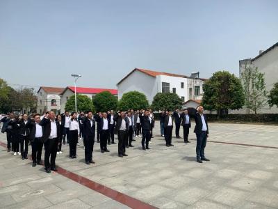 石佛寺镇：缅怀英烈精神 勇担时代使命