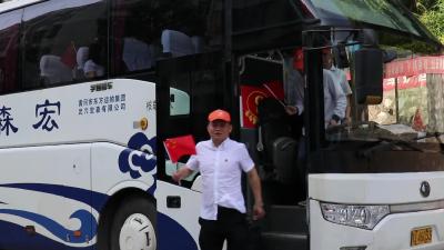 市融媒体中心赴英山县开展党史学习教育