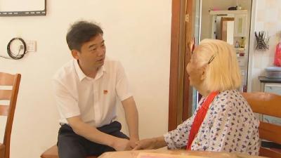胡昊赴梅川镇走访慰问老党员困难党员并调研“我为群众办实事”项目