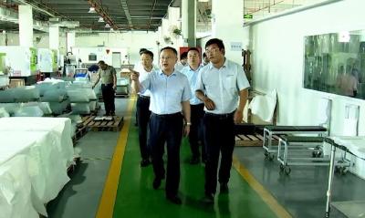 查俊：坚定信心 求真务实 真抓实干 全力做优做实经济开发区