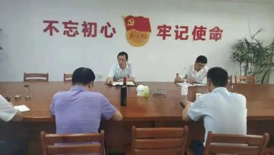 市法院：研究部署“千人进千企”工作