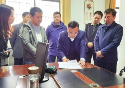查俊到四望镇调研督办巩固脱贫攻坚后评估等工作