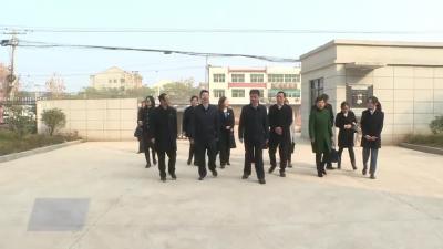 省维护妇女儿童权益暨“平安家庭”建设组来我市开展调研
