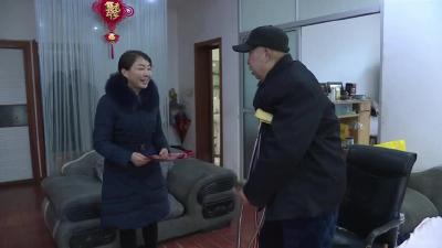 蔡军看望慰问我市部分老干部