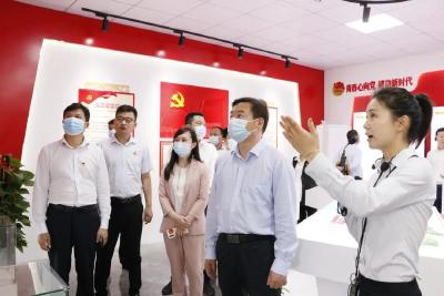 党建如何引领乡村治理？今天胡昊推荐了“大法寺镇经验”