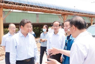 省主流媒体来我市集中采访报道环保督察问题整改工作