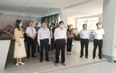 省关工委主任苏晓云来我市调研