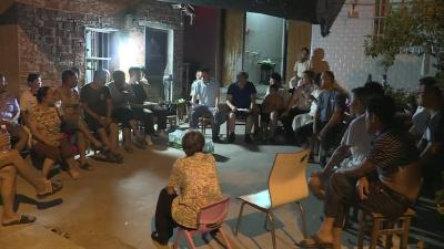 龙坪：“垸子夜话”推进美好环境与幸福生活共同缔造
