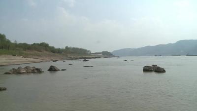 市水务公司：迅速处置宁泉水厂取水泵船搁浅风险