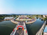 【图集】狂欢一“虾” “五谷深情·味在谷城”农旅博览会暨盛康首届稻虾节火热开幕
